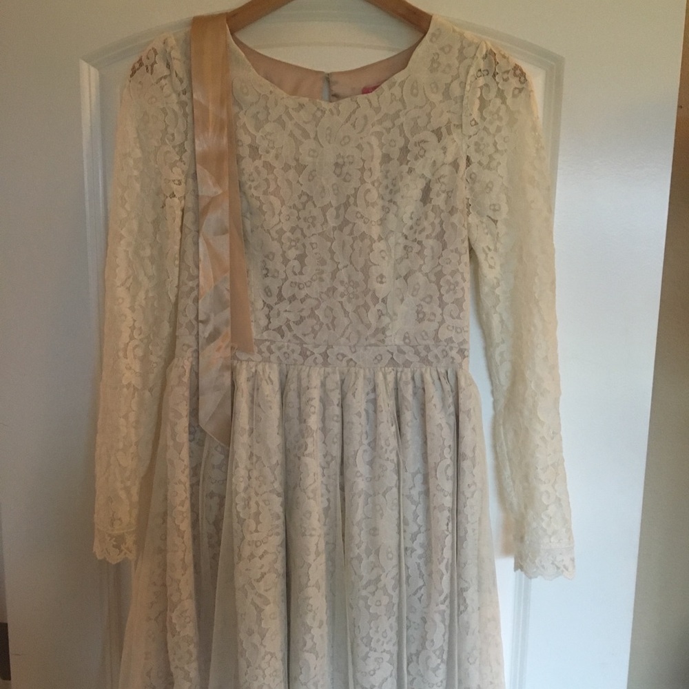 ShopRuche Cream Lace Dress